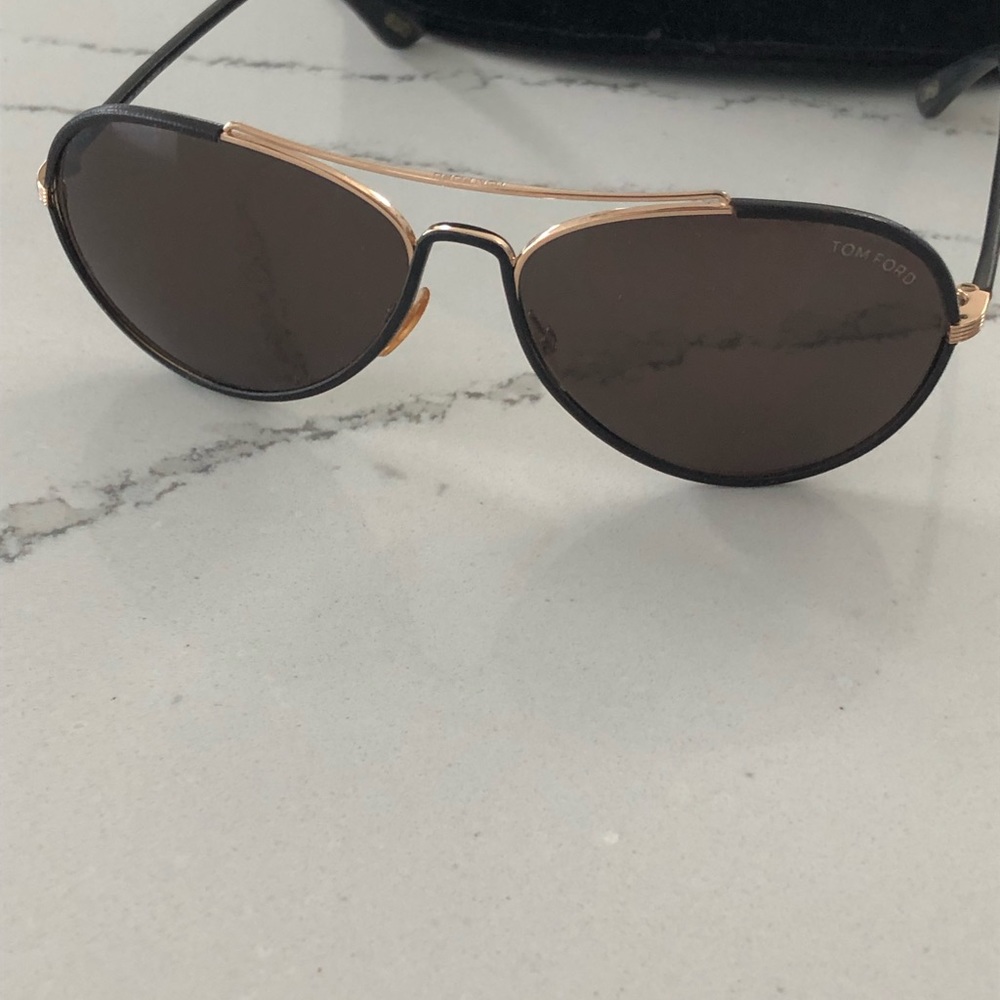 Tom Ford Sunglasses - Picture 2 of 5